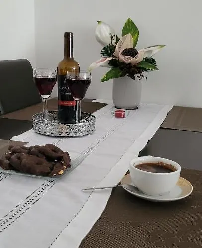 Apartment Zubardzka *